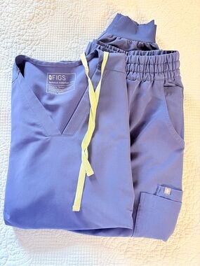 FIGS wayfarer Scrub Set women’s size 2XP